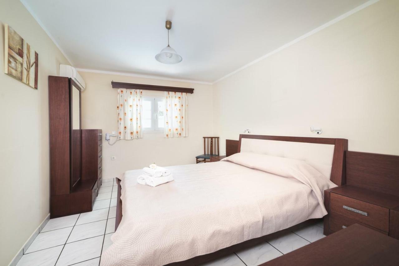 Georgina Inn Лаганас Экстерьер фото